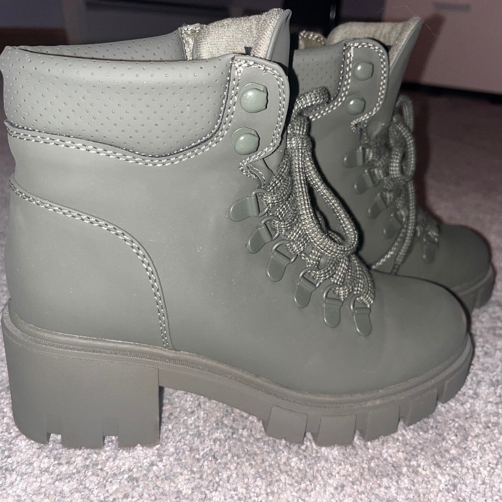 Army Green Combat Boot